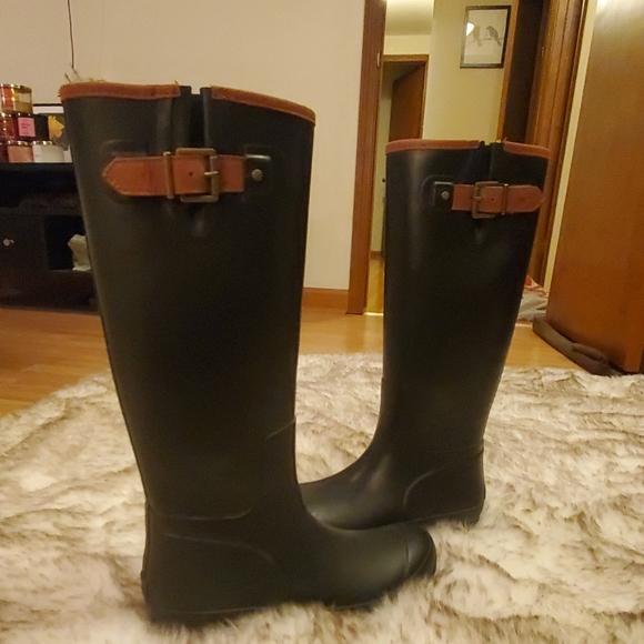 Sperry Rain & snow boots - Picture 2 of 4